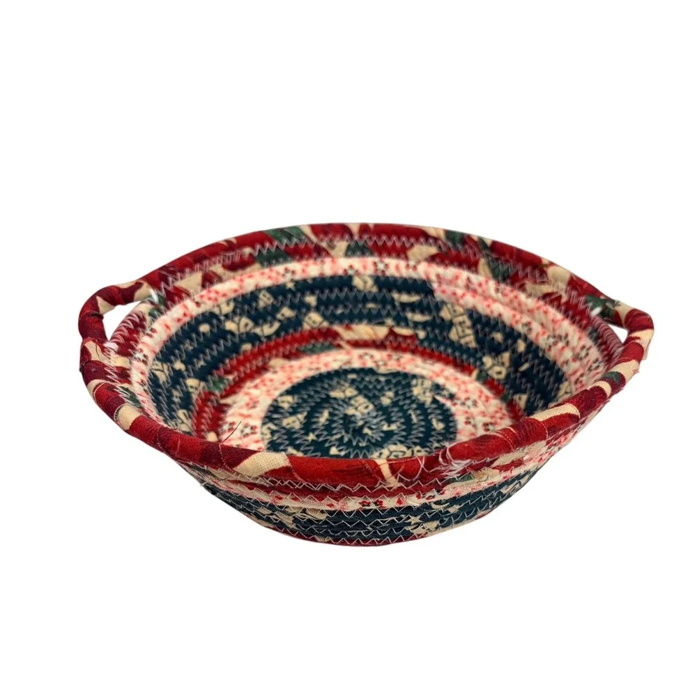 Handmade‎ Coiled Fabric Basket Vintage Americana Red White Blue Folk Art 8 inch